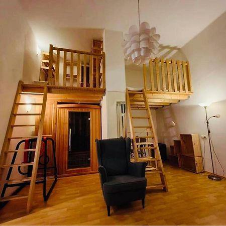 Downtown Apartment Bianca Братислава Экстерьер фото